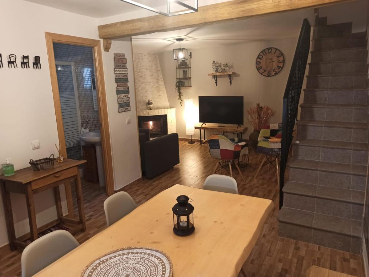 Willa La Casa De La Abuela Desi Casavieja Zewnętrze zdjęcie