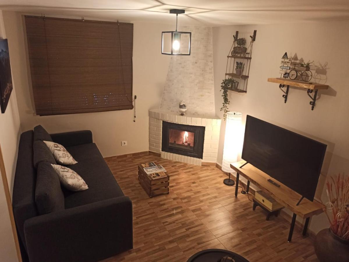 Willa La Casa De La Abuela Desi Casavieja Zewnętrze zdjęcie